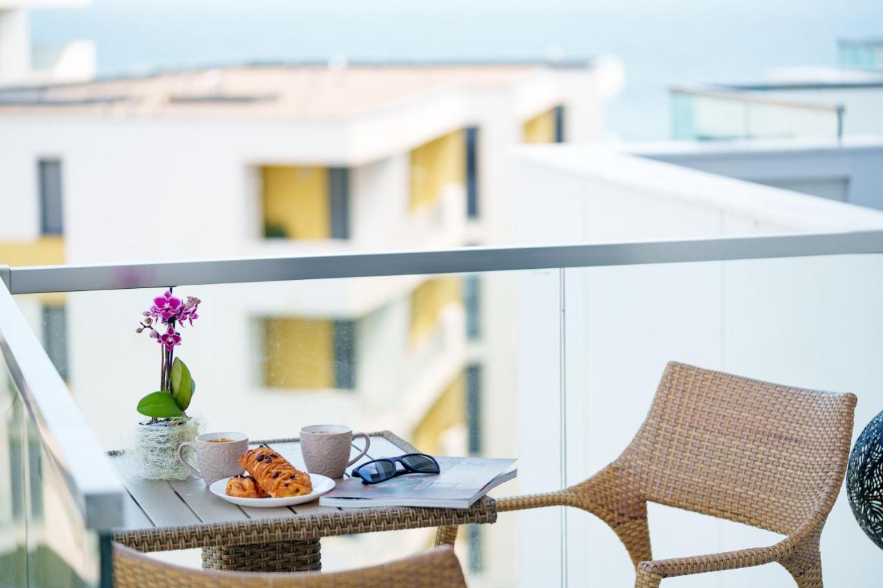 Royale Sundance 224 Infinity Beach Pool & Spa Mamaia Nord Năvodari Екстериор снимка